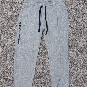 Under Armour Gray Jogger/Sweatpants